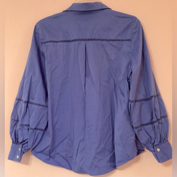 Chico’s button down blouse size medium - Picture 5 of 6